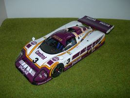 XJR-9 LM